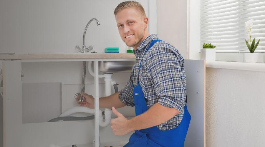 Nighttime Plumber in Forest Knolls, CA